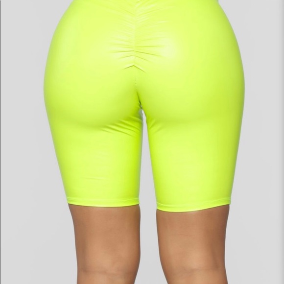 Not your Ordinary Biker shorts - Picture 4 of 4